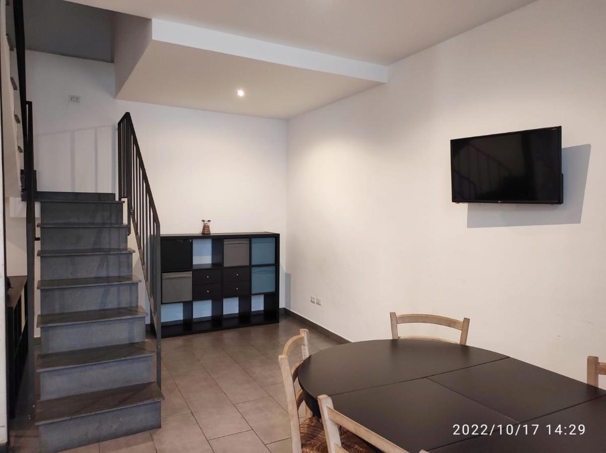 Gentile Holiday House Катанія Екстер'єр фото